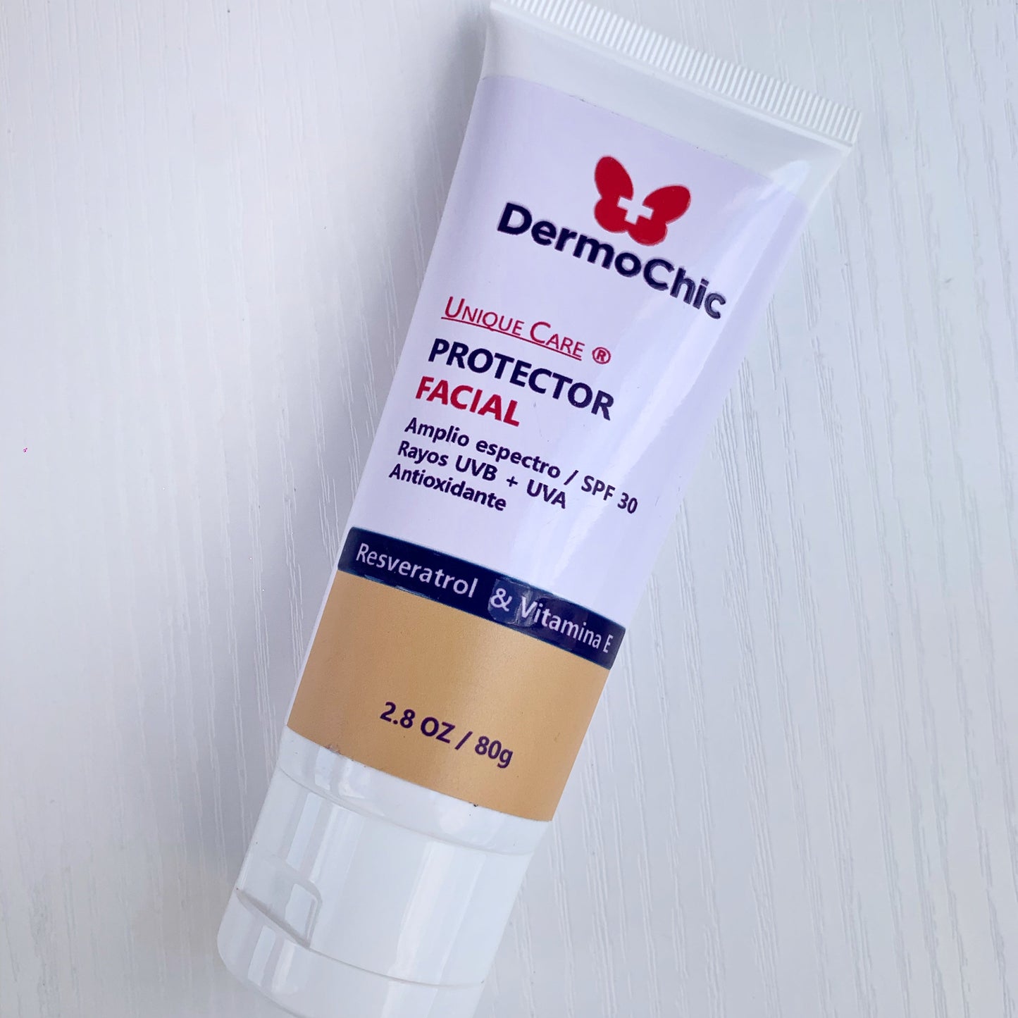 PROTECTOR SOLAR FACIAL CON COLOR 80g