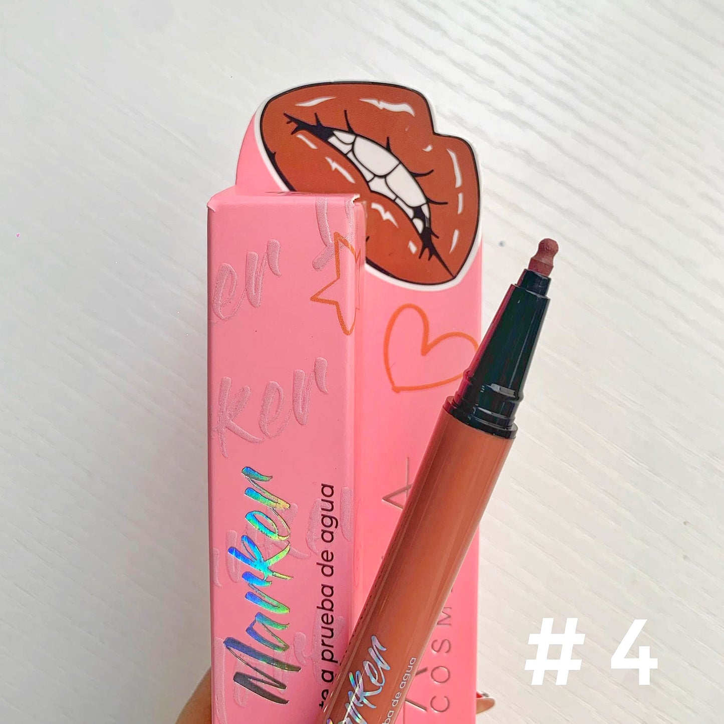 LAPIZ MARCADOR DE LABIOS LIP MARKET