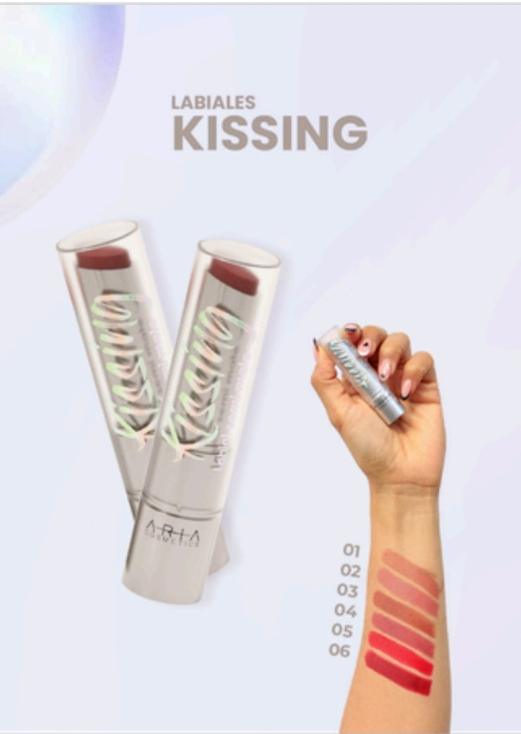 LABIAL MATE KISSING