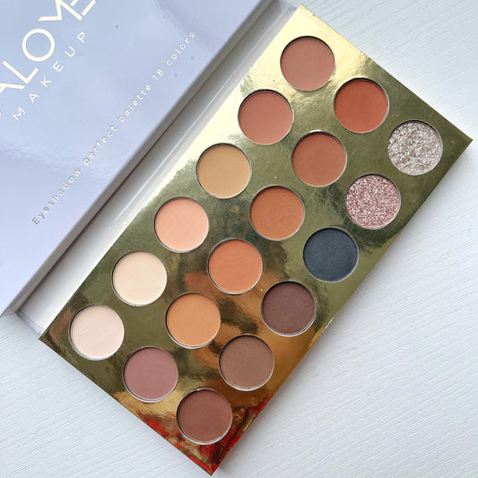 PALETA DE SOMBRAS 18 TONOS
