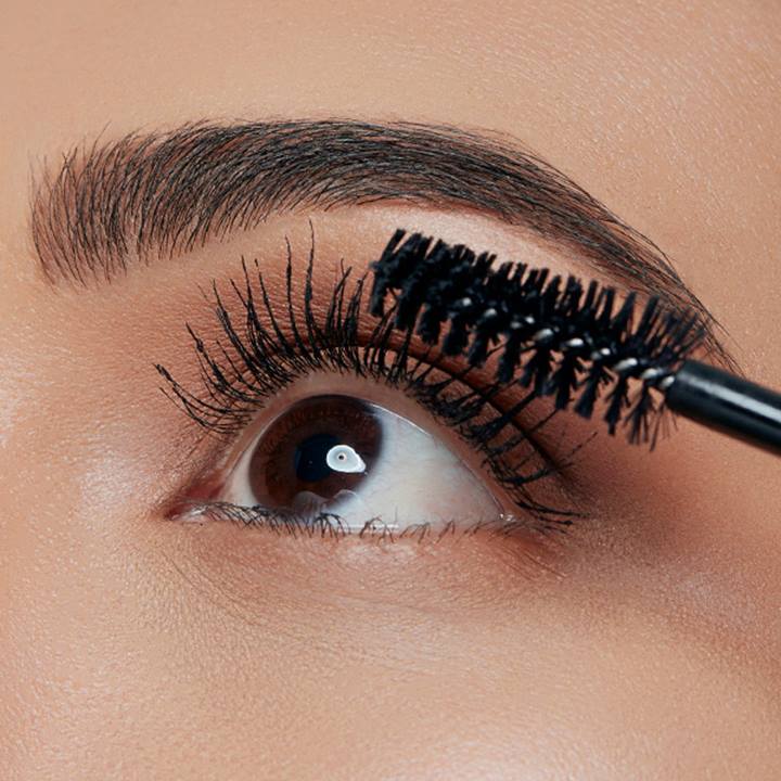 MASCARA DE PESTAÑAS MUÑECA